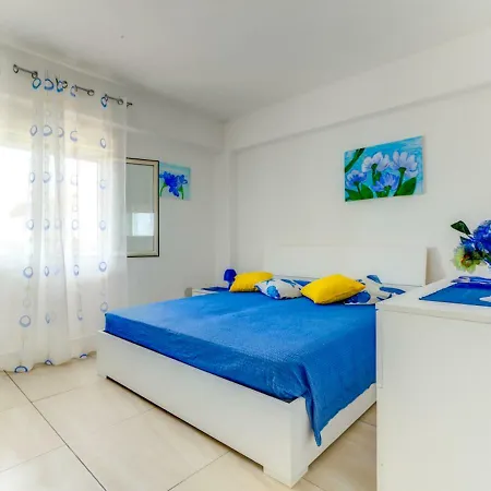 Holiday home Le Ancore Di Calderone *